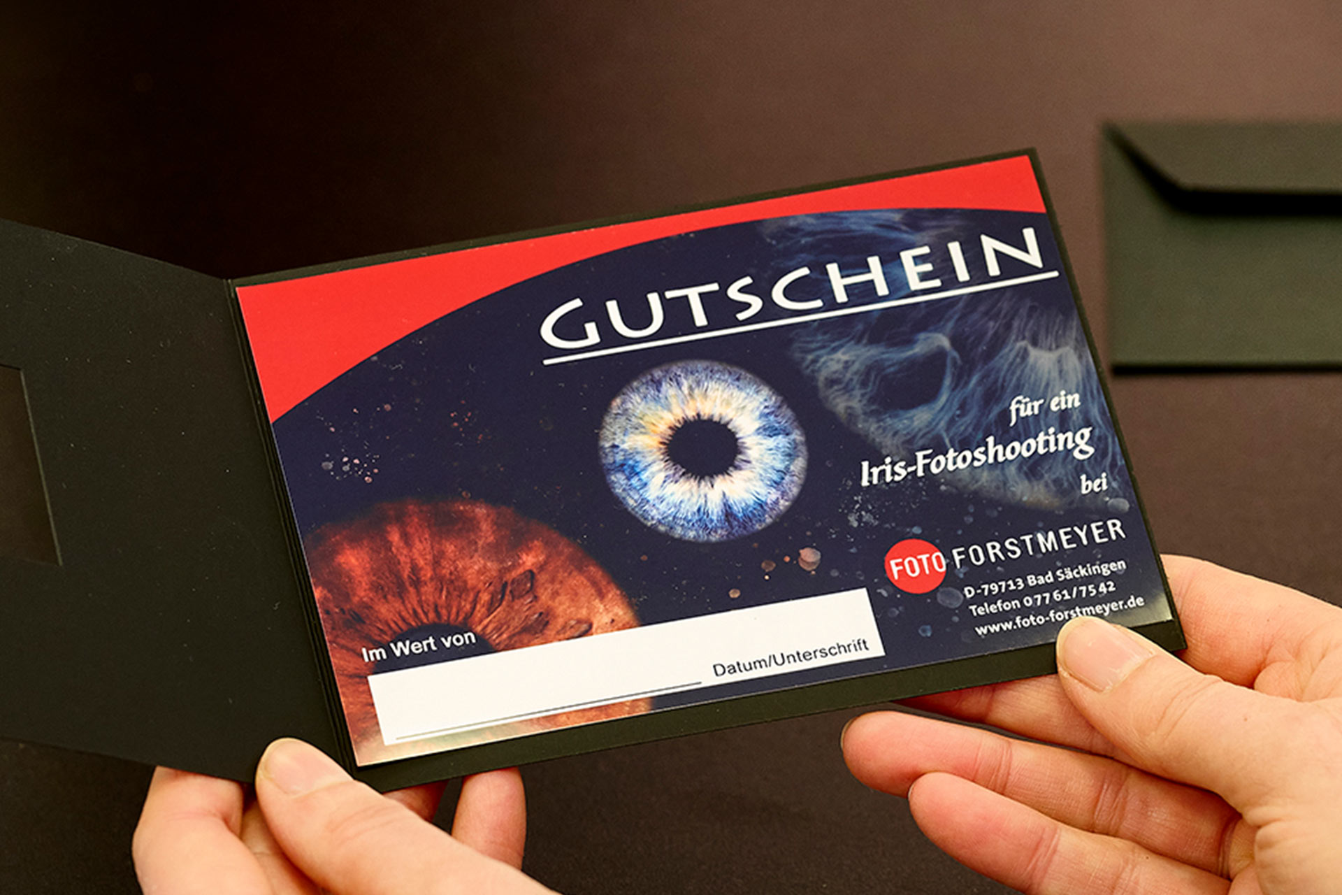 Iris-Fotoshooting als Gutschein verschenken | Iris Fotografie bei Foto Forstmeyer, Bad Säckingen